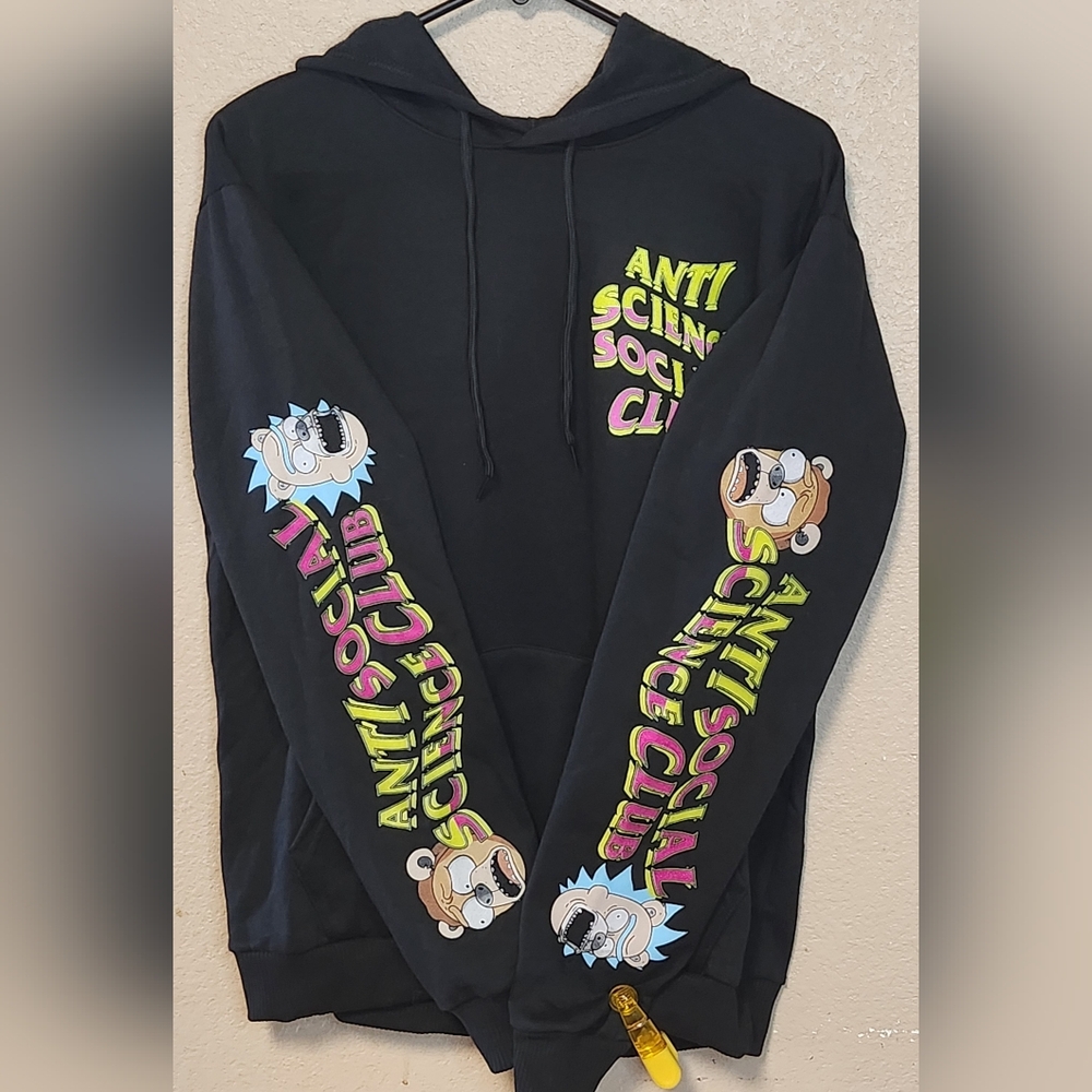 Fresh Laundry Men's ANTI SCIENCE SOCIAL CLUB Pull Over Black Hoodie Size M NWOT